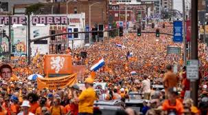 Thousands expected as Oranjebus leads Dutch fan takeover of Monterrey