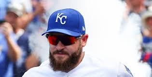 royals shine in victory over Twins