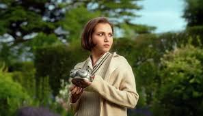 Romance policial de Agatha Christie que virou série hipnotizante na Netflix é seu programa perfeito para o fim de semana