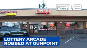 Gresham video lottery arcade robbed at gunpoint in broad daylight