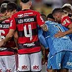 quanto ficou o jogo do flamengo e atlético paranaense ontem