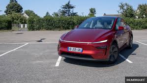 Tesla Model Y Propulsion : le prix grimpe à 40 990 euros, l'apport LOA suit la même pente