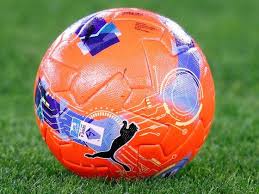 Serie A, pari tra Roma e Milan, la Juve schianta il Napoli