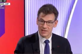 Islamogauchisme à l'université: Baptiste en eaux troubles? 🌊🤔
