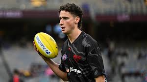 Roos to offer lifeline to delisted pair - SEN