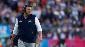 On Kalshi, Mike Vrabel’s chance of being Patriots coach as of Week 1 is down to 64 percent