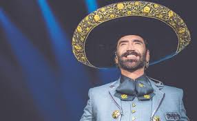 El Potrillo refrenda la herencia de Chente: 
