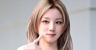 (G)I-DLE 우기 솔로 앨범 초동 41만 장 기록 이미지
