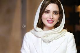 بهنوش طباطبایی