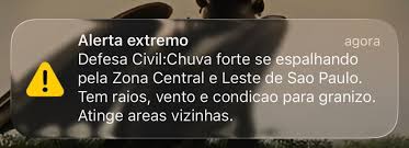 Defesa Civil emite 'alerta extremo' de chuva forte em SP e estado de atenção para alagamentos