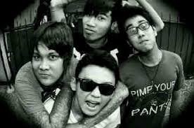 Lirik Lagu Last Child Rindumu Disana