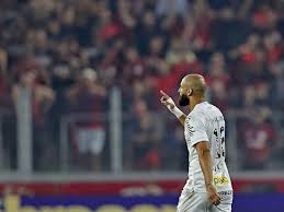Player ratings: Zé Ivaldo and João Basso bury Santos, Thaciano the bright spot