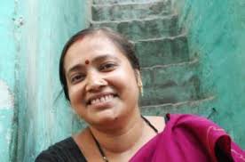 Sudha Jha lives in Govindpuri[Akanksha Joshi/Al Jazeera] - 20131216163621932734_3