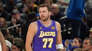“Don’t Run”: Former Laker Nick Young Sends Bold Warning to Luka Doncic Ahead Of Most-Anticipated Battle With Warriors Rookie Yaxel Lendeborg