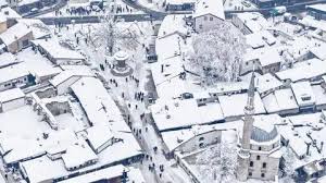 Bośnia i Hercegowina. Zima. Największe opady śniegu od lat. Nie żyje jedna osoba | TVN Meteo