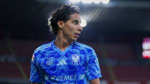 Diego Lainez