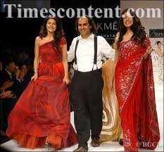 Puneet Nanda, Fashion Photo, Eminent fashion designer Punee... - Puneet-Nanda-Jacqueline-Fernandez-Sarah-Jane-Dias