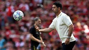 Arsenal y Como se enfrentan en un amistoso de pretemporada