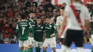 River Plate: ¿Remontada Épica en Libertadores o Adiós a la Copa? - Imagen principal del artículo