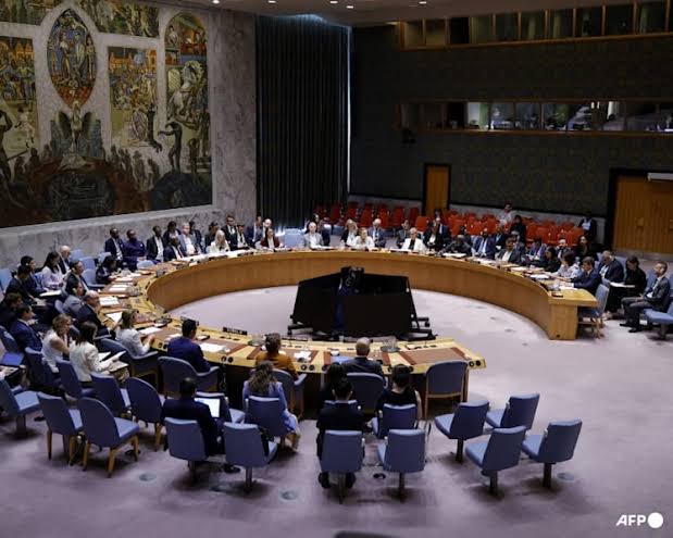 UN Security Council holds second informal straw poll for next leader as Grynspan leads field; diplomats expect no decisive winner