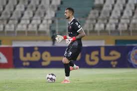 جدایی گلر پرسپولیس قطعی شد - پارس فوتبال