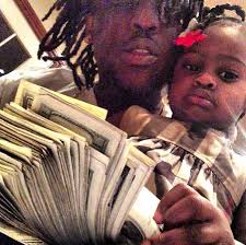 According to Chief Keef&#39;s baby mama he&#39;s a DEADBEAT that has not paid any child support but he walks around with stacks of cash in his pockets. - chief-keef-baby-mama-drama-child-support2