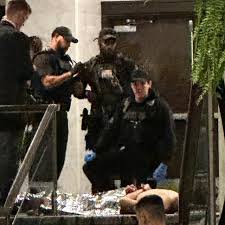 Ce que l'on sait du suspect appréhendé après les tirs au gala de la presse à Washington