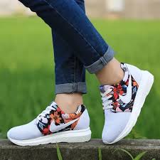 Resultado de imagen para zapatillas casual mujer estampadas