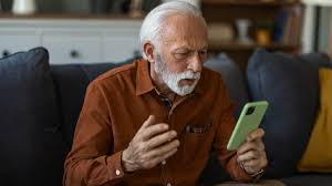 Transportes que ofrecen viaje gratis a adultos mayores con Inapam en 2026