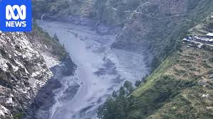 Flash flood sweeps away buildings in Nepal - Al Jazeera