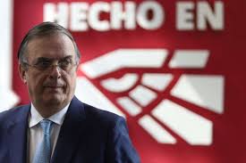 Polémica en Morena: Hijo de Ebrard vivió en la embajada de México en Londres con cargo al erario