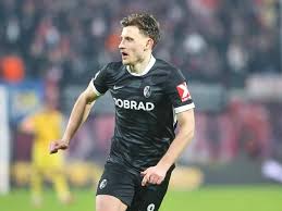 Preview: Augsburg vs Freiburg - prediction, team news, lineups