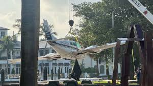 Boca Raton small plane pulled from water at South Beach Park; FAA removes wreckage Sunday morning