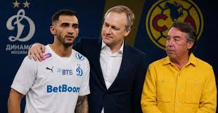 Club América Eyes Luis Chávez and Elías Montiel Amidst Guillermo Almada's Arrival; Chivas Pursues Kevin Castañeda