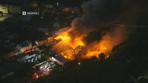 Massive fire breaks out in Frankford section of Philadelphia