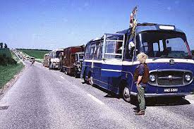 Résultat de recherche d'images pour "stonehenge celebration"