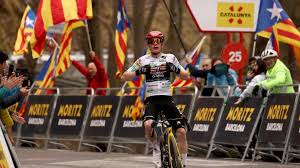 Vingegaard begins bid for Giro-Tour double with Pellizzari boosting home hopes