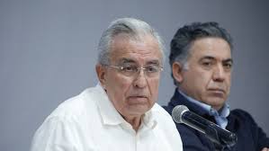 Morena aprueba la cirugía judicial de Sheinbaum para aplazar la elección a 2028 y empatarla con la revocación