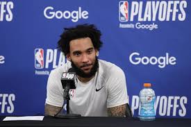 Open Thread: Spurs players seen shopping in town prior Game 1