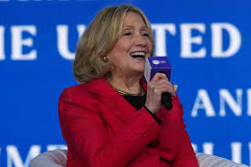 Hillary Clinton to host karaoke night for progressives in NYC