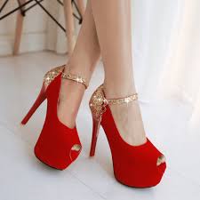 Résultat de recherche d'images pour "image de chaussur de grande fille de soiri"