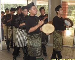 Image result for persembahan kompang