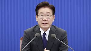 긴축