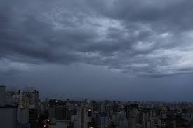 RJ Alerta Máximo! Tempestades Fortes Chegando no Fim de Semana!