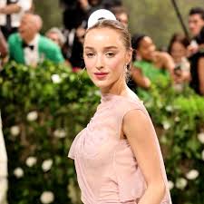 Tatler - News update
