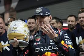 Verstappen lần thứ tư liên tiếp vô địch F1 thế giới