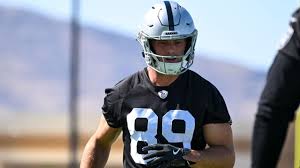 Sources: Raiders TE Brock Bowers expected to play vs. Saints