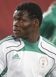 Tottenham look to be winning the race to sign Nigeria left back Taye Taiwo from Marseille. Nigeria&#39;s Taye Taiwo. Tottenham target: Nigeria defender Taye ... - article-0-09FF7398000005DC-61_306x423