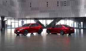 Η Alfa Romeo τιμά τον θρύλο του Quadrifoglio