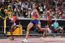 Sydney McLaughlin-Levrone celebrates her victory at the 2025 World Championships